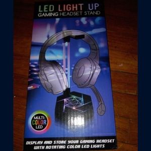 One LED light up color changing rotating gaming headstand rated G for gamers